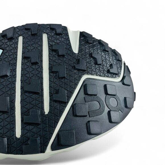 On Cloudsurfer Trail Waterproof Green Men's Trail Running Shoes 3ME10272065 - Picture 11 of 11